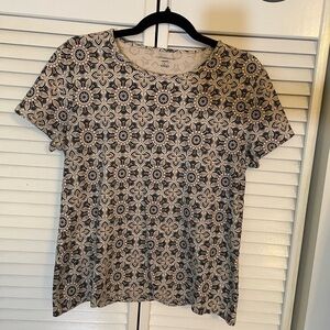 Black and Cream Graphic Relaxed Short Sleeve Tee